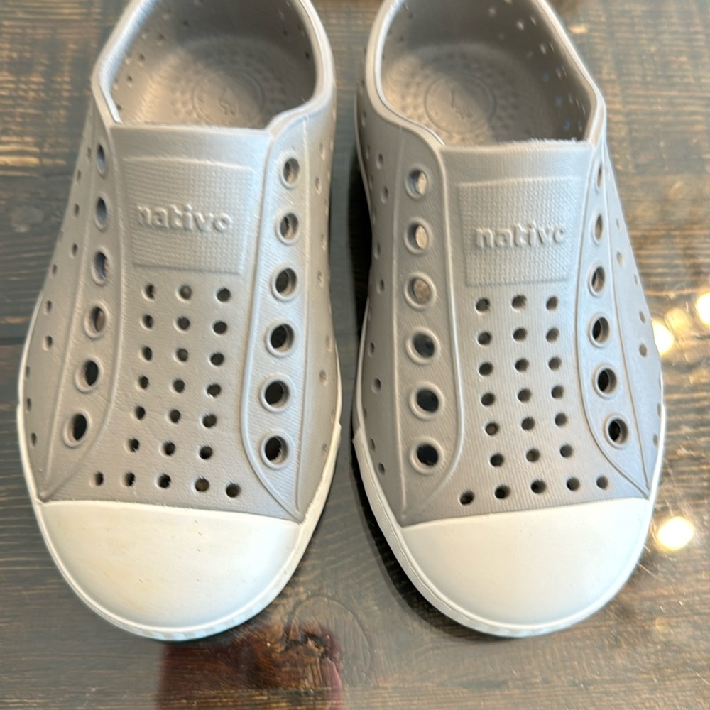 Native Kids water shoes